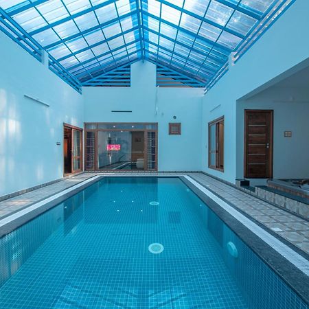 Vettom Manor Villa Kanjirapalli Bagian luar foto